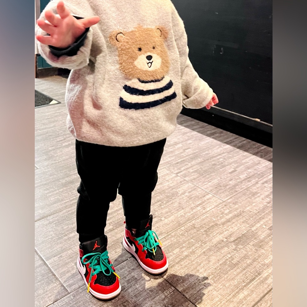 Nike Kids Shoes Red and Black
